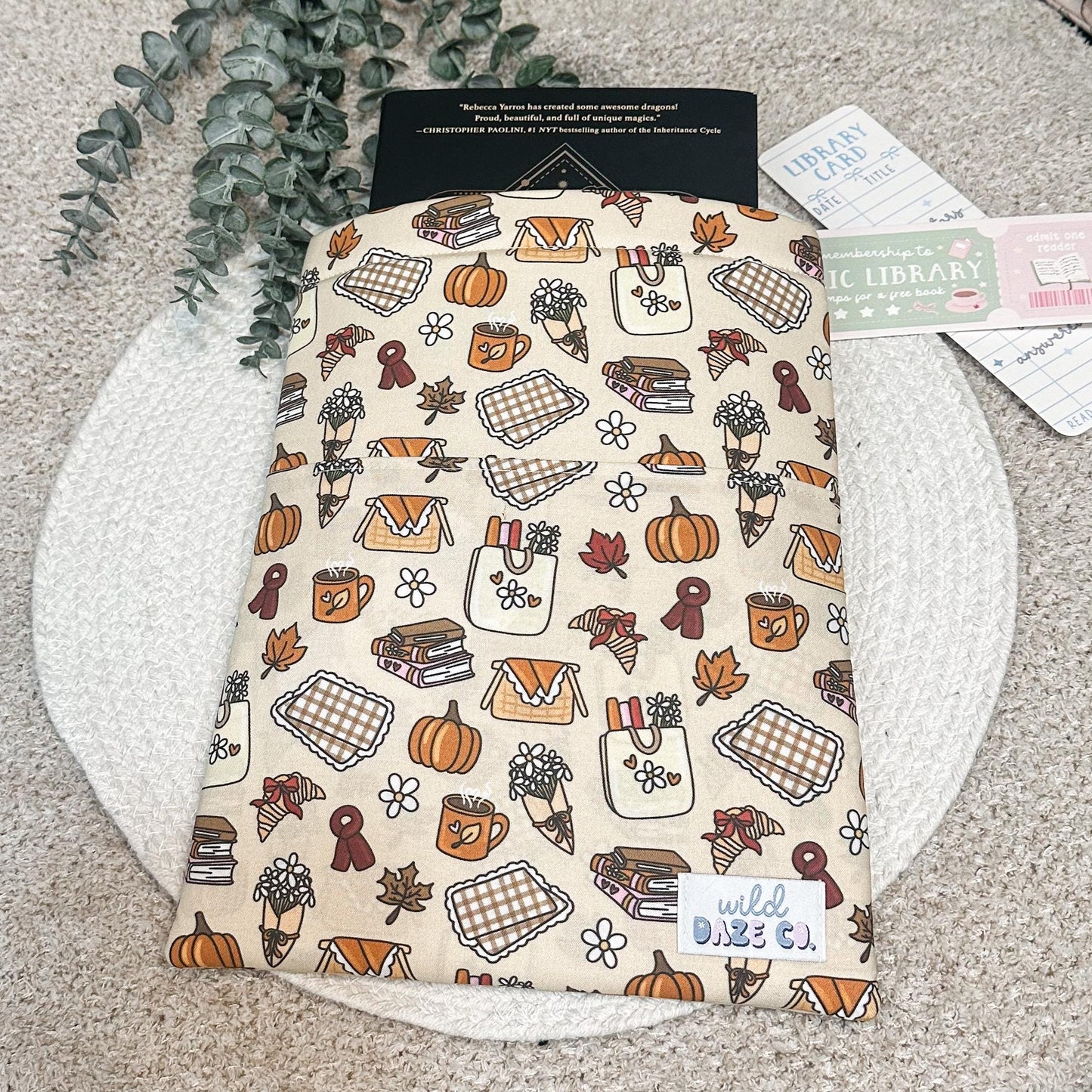 Fall Picnic Book Sleeve