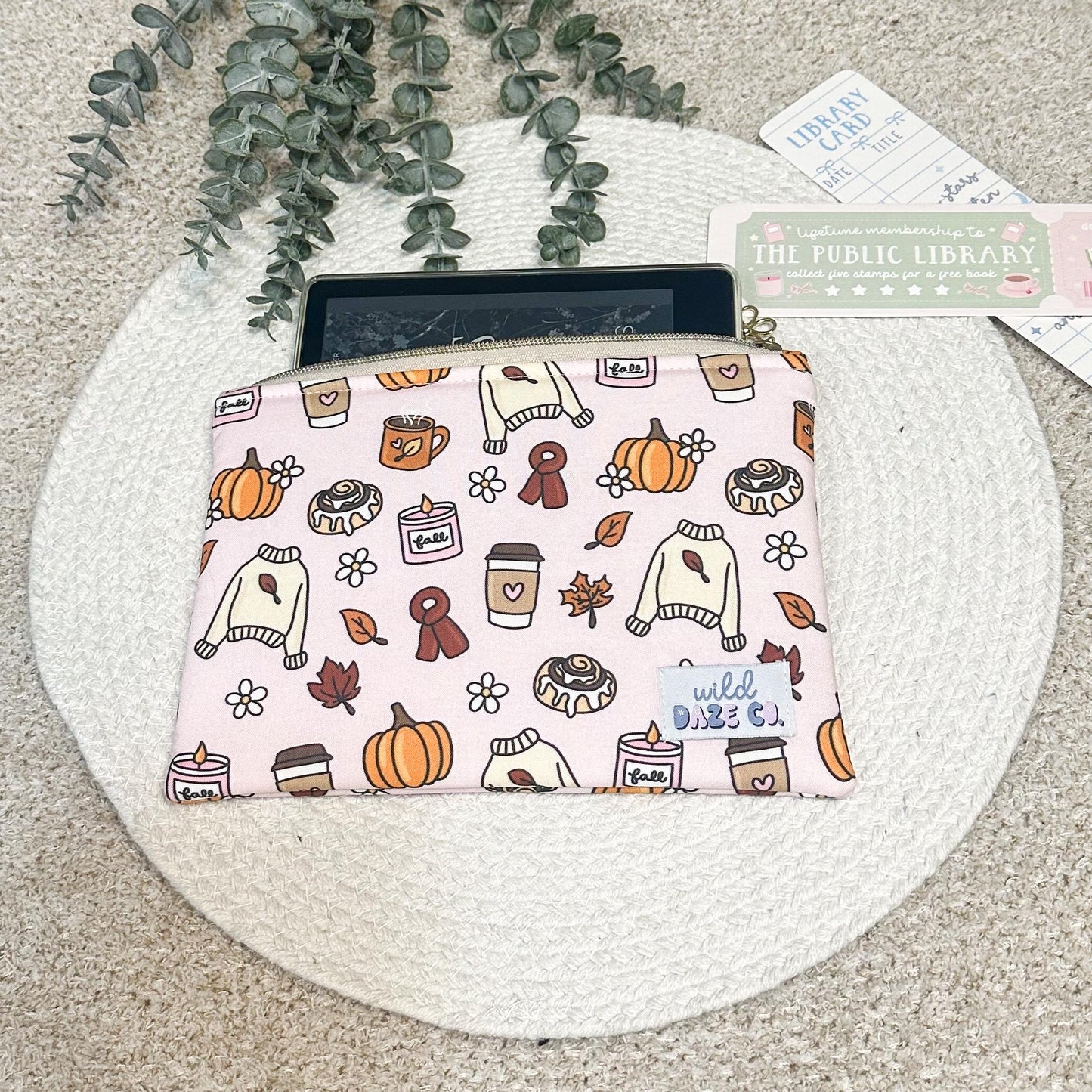 Cozy Girl Book Sleeve